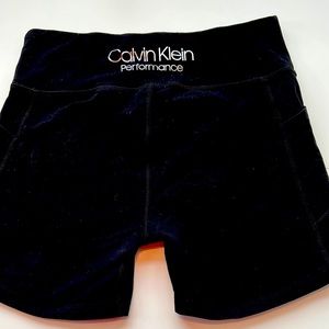 Calvin Klein Performance